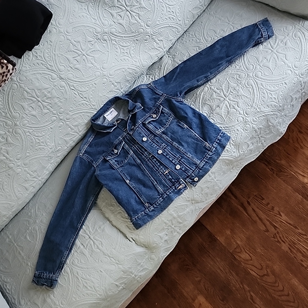 Old Navy Jean Jacket Size Medium